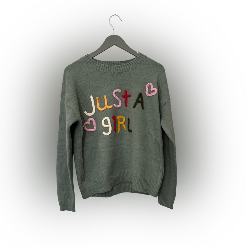 Dreamers by Debut  Embroidered  Relaxed fit Pullover Sweater S/M Girly Cute